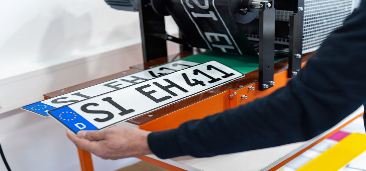 Eha Autoschilder Gmbh Kfz Kennzeichen Und Zulassungsservice Rezensionen