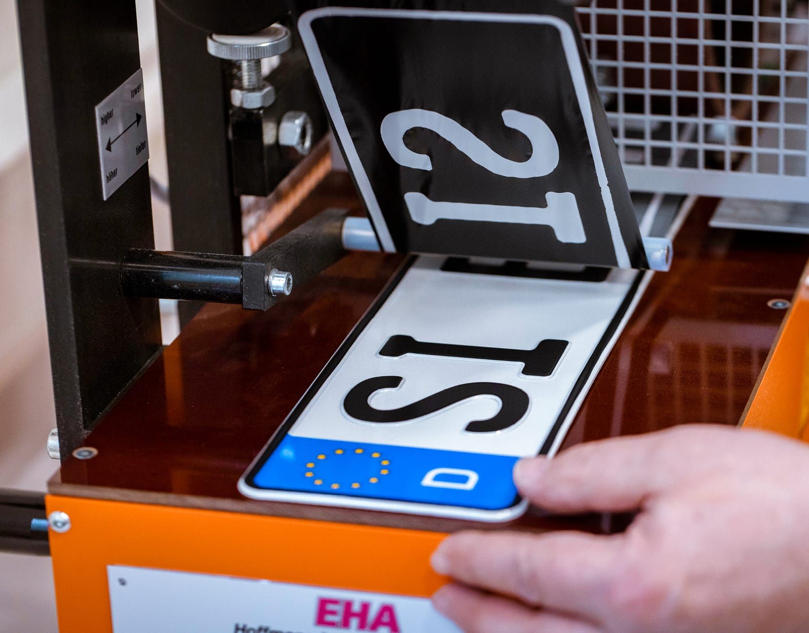 Eha Autoschilder Gmbh Kfz-kennzeichen Und Zulassungsservice